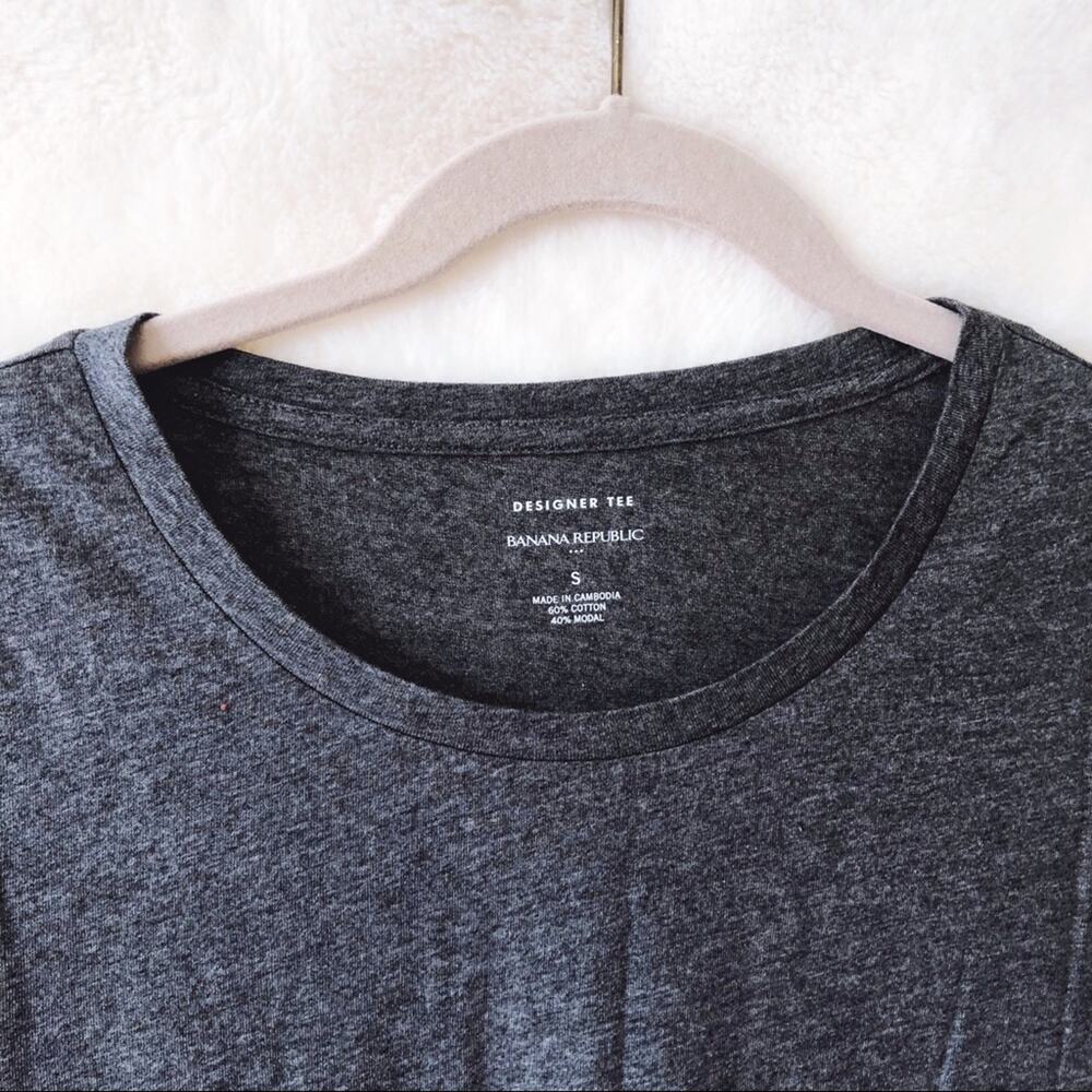Banana Republic Gray Pleat Flounce Hem Top - Picture 4 of 14